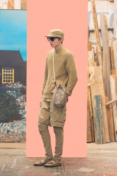 Look 14